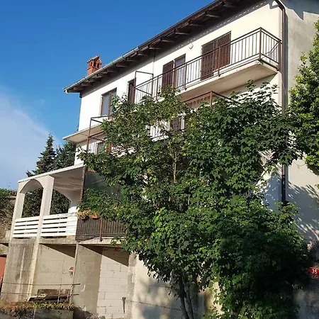 Vila Andrej * 포르토로즈